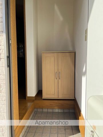 石巻線 渡波駅 徒歩11分 2階建 築26年の玄関写真