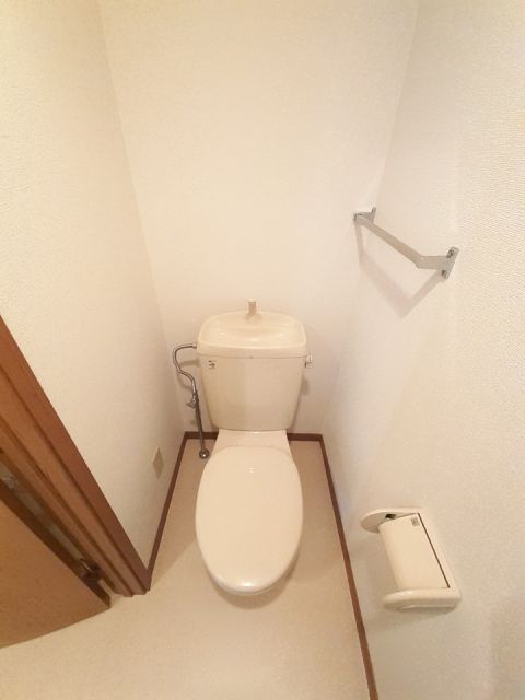 【橋本市柏原のアパートのトイレ】