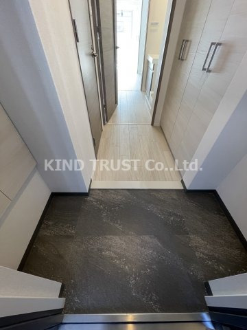 玄関　シンプルで使いやすい玄関です