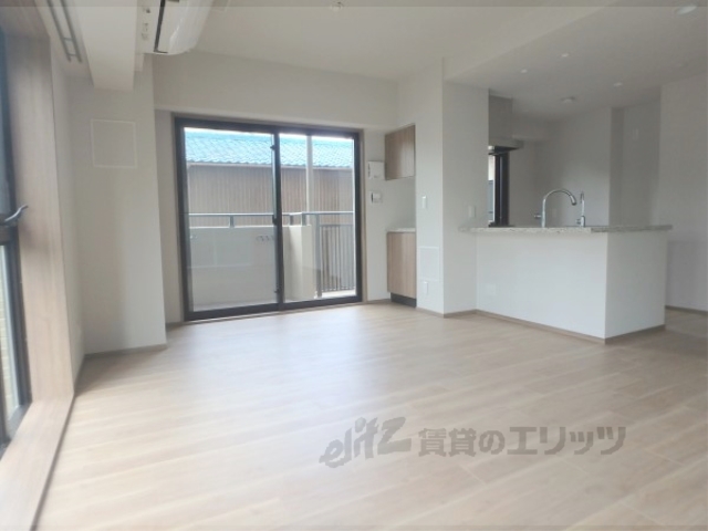 居室・リビング　リビング