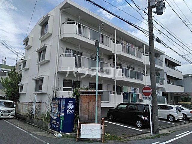 【名古屋市北区八代町のマンションの建物外観】