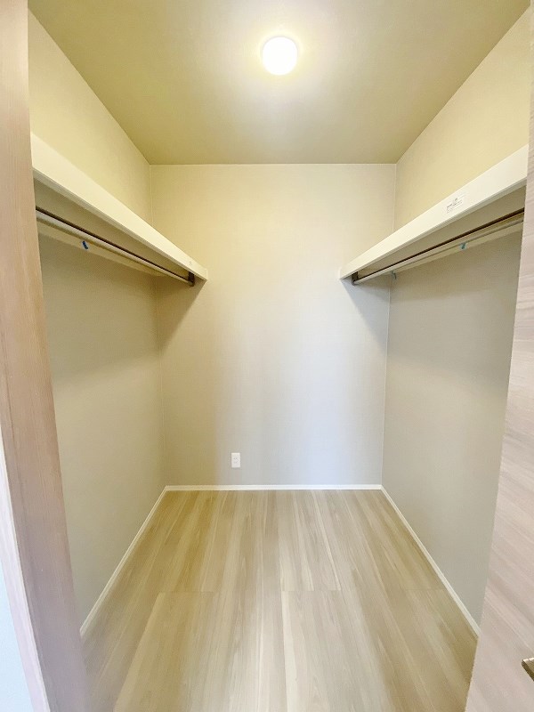 収納　★ウォークインクローゼット★