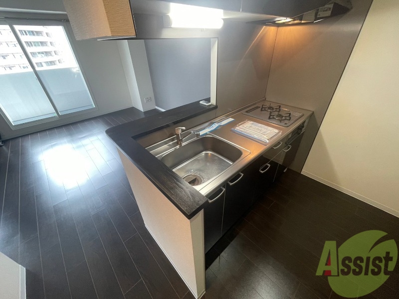 キッチン　キッチンは調理スペースもあり料理がはかどりそうです。