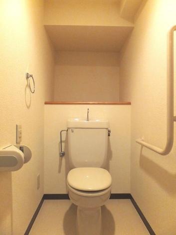 トイレ　※別部屋参考写真