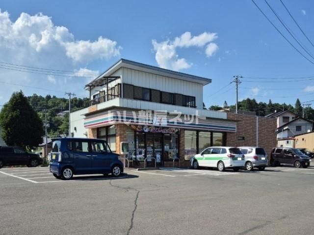 コンビニ　セブンイレブン 白石大平店（コンビニ）まで247m