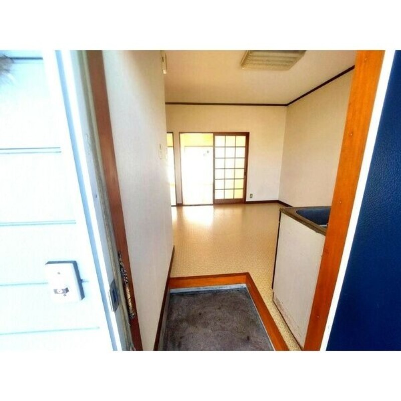 玄関　図面と現状に相違がある場合には現状を優先