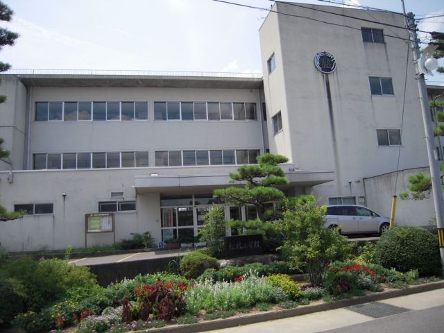 小学校　町立笠松小学校（小学校）まで820m