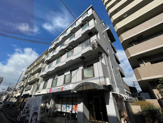 【東大阪市御厨栄町のマンションの建物外観】