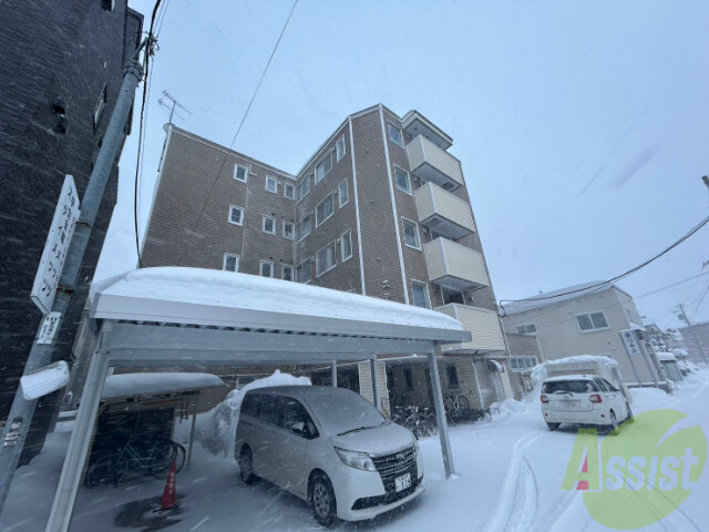 建物外観　札幌市中央区北十三条西「ステイメッツ」