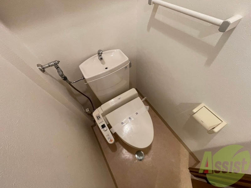 トイレ　トイレです。ウォシュレット付を探している方、おすすめです。