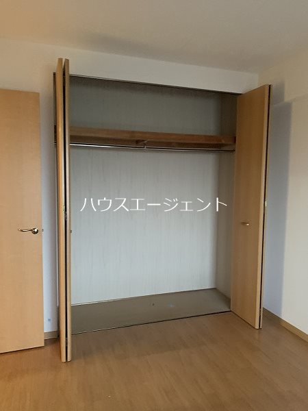 収納　大きな収納がいくつかあります※参考画像