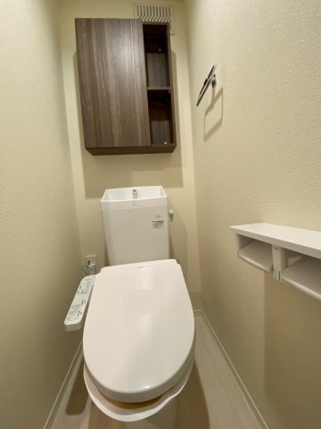 トイレ　清潔感のあるトイレです