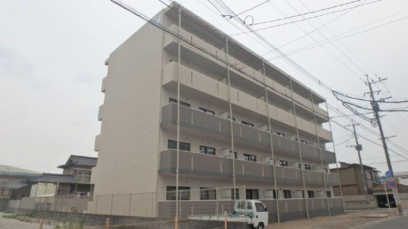 ロゼア鶴崎駅前の外観