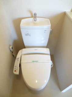 トイレ　内見予約受付中！リブマックスなら仲介手数料半月分+消費税
