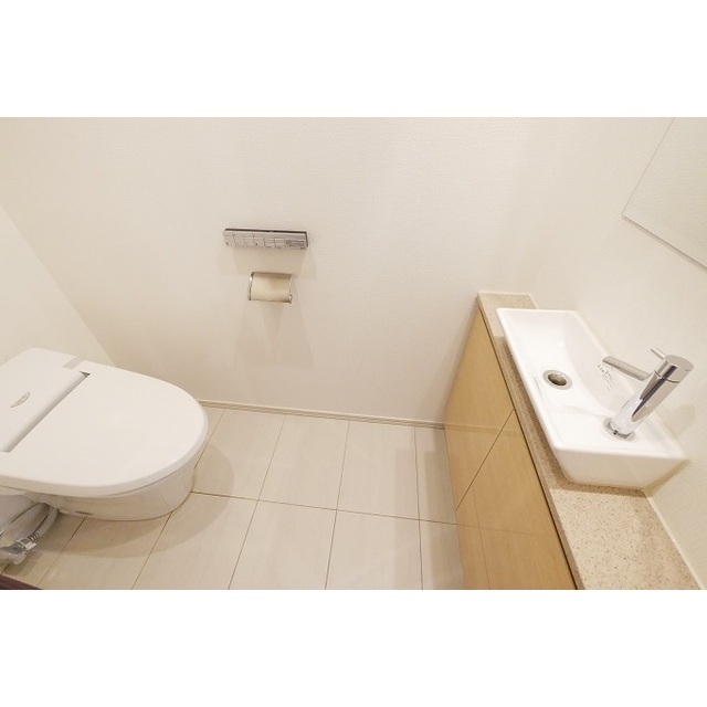 トイレ　トイレ