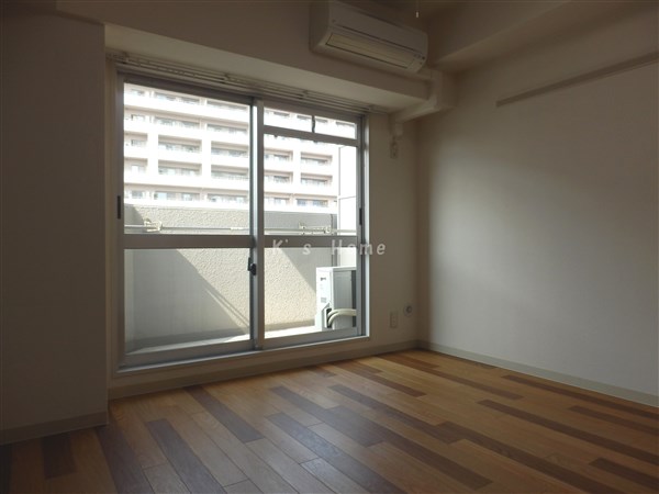 その他部屋・スペース　明るい寝室