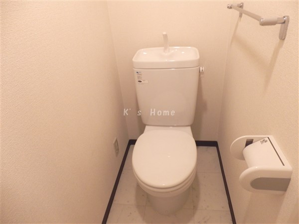 トイレ　清潔感のあるトイレ