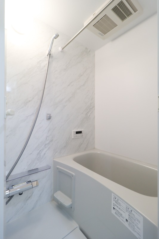 バス・シャワールーム　図面と現状に相違がある場合には現状を優先