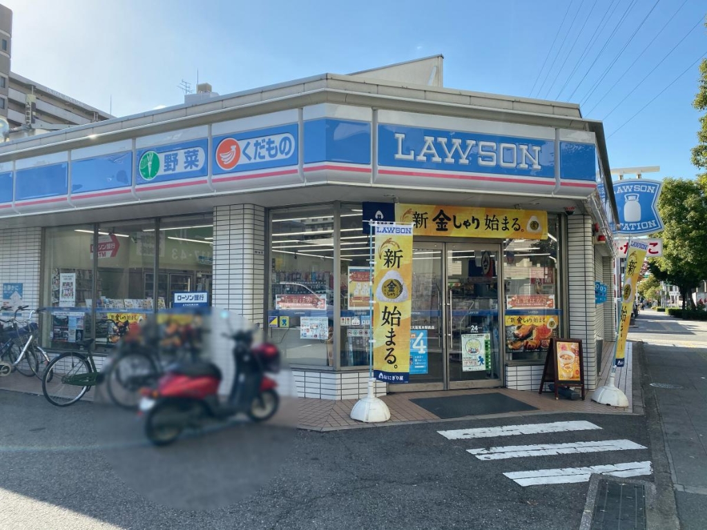 コンビニ　ローソン 東大阪荒本駅前店（コンビニ）まで398m
