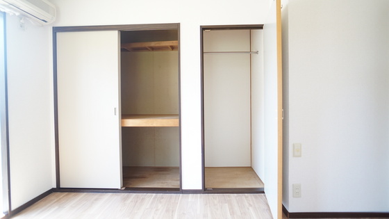 収納　クローゼット