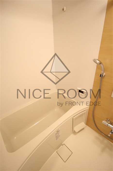 バス・シャワールーム　フォーリアライズ本町レクス　風呂