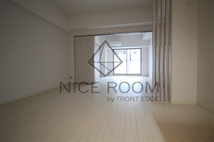 居室・リビング　フォーリアライズ本町レクス