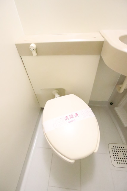 トイレ　バストイレ同室です♪