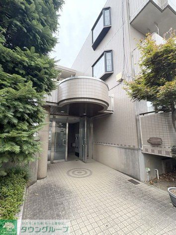 建物外観　エントランス