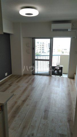 Eye‘s小禄_内装_0