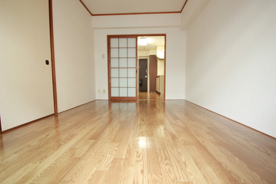 居室・リビング　※他部屋のお写真になります