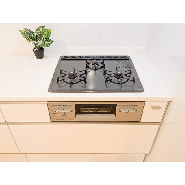 その他設備　３口システムキッチン