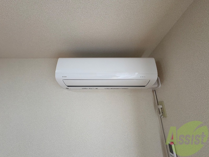 その他設備　こちらはエアコンになります。快適にお過ごし出来ますね。
