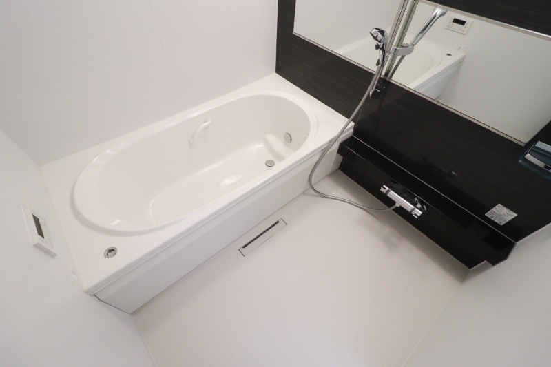 バス・シャワールーム　図面と現状に相違がある場合には現状を優先