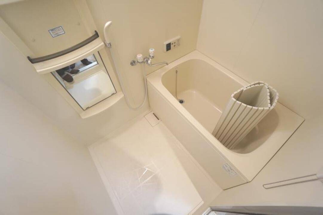 バス・シャワールーム　浴室