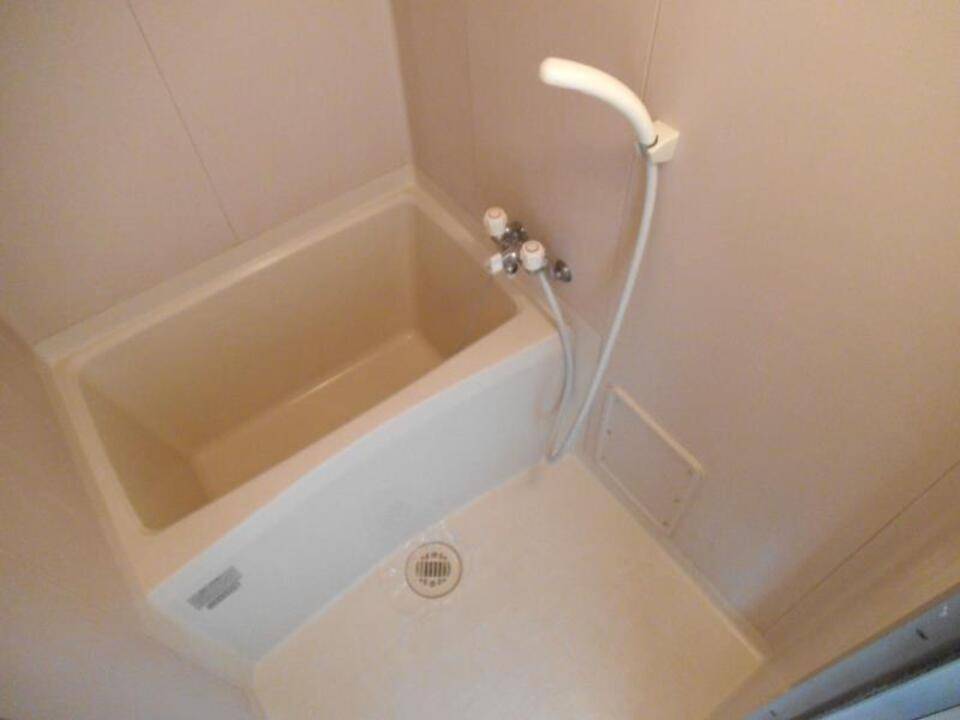 バス・シャワールーム　浴室