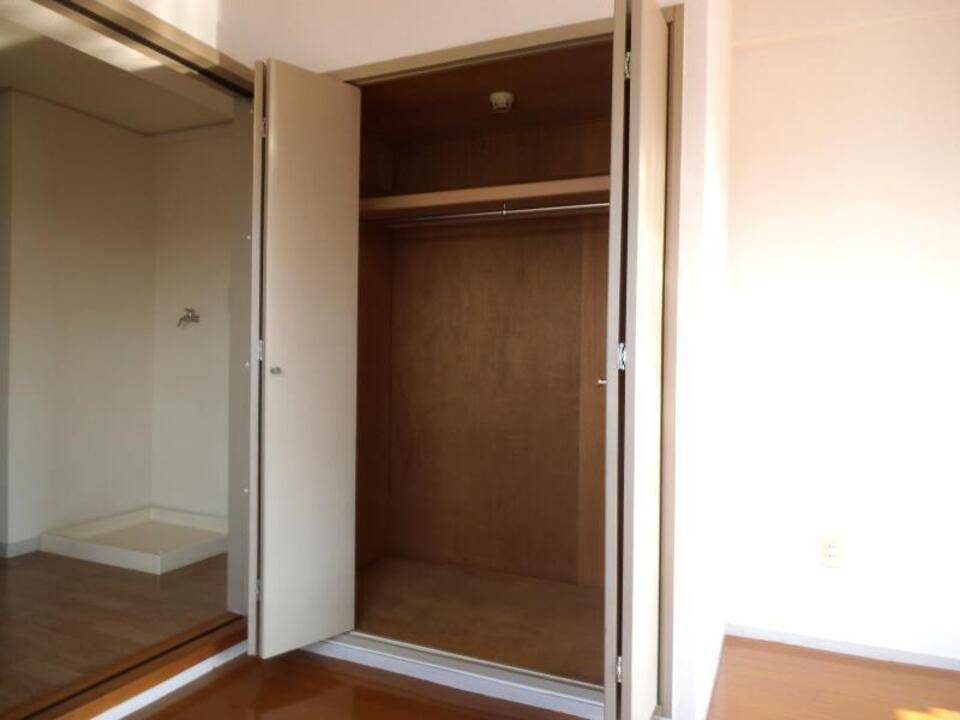 収納　クローゼット