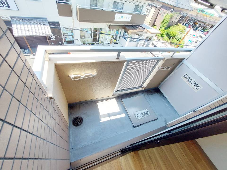 バルコニー　バルコニー