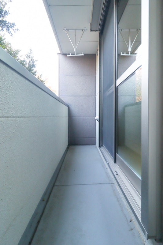 バルコニー　図面と現状に相違がある場合には現状を優先