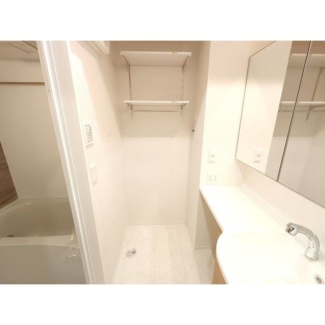 その他　洗濯機置き場