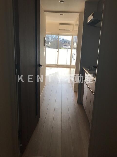 その他　明るい色調の室内です