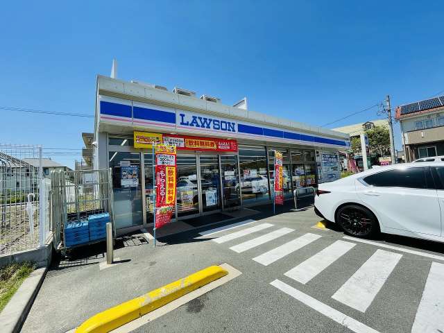 コンビニ　ローソン中川助光三丁目店（コンビニ）まで614m