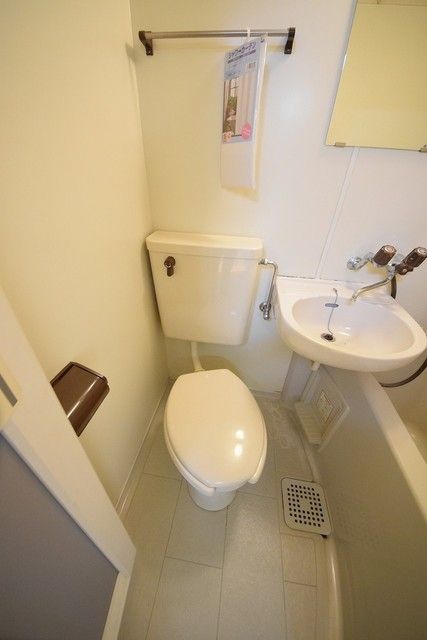 トイレ　トイレ