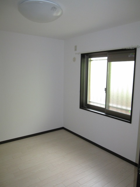 その他部屋・スペース　洋室6帖