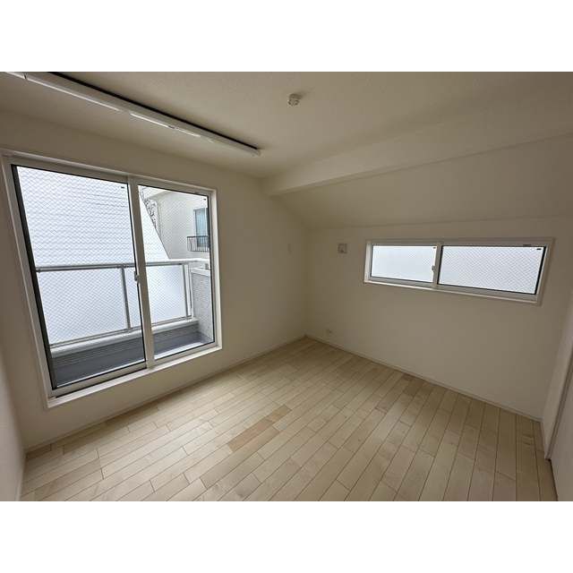 その他部屋・スペース　ゆったりした子供部屋です