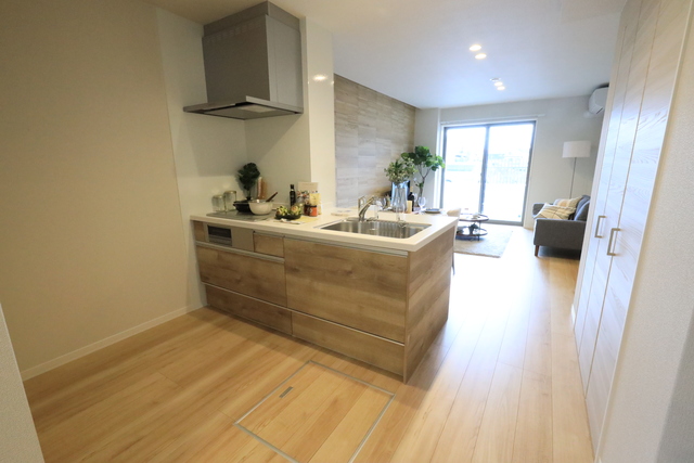 居室・リビング　モデルルーム実施中