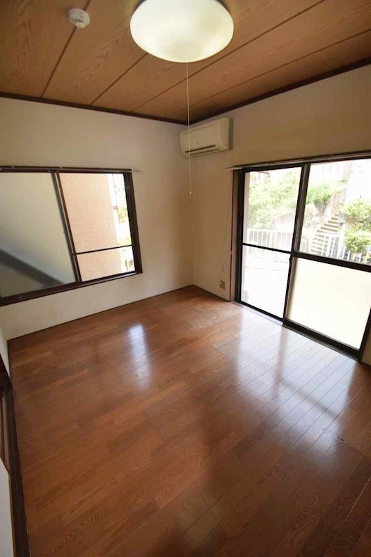 居室・リビング　※別部屋参考写真※