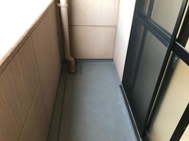 バルコニー　ベランダ