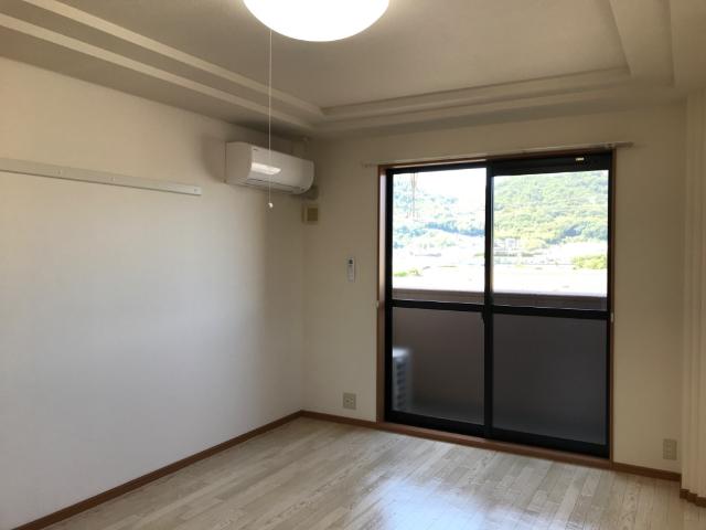 居室・リビング　洋室