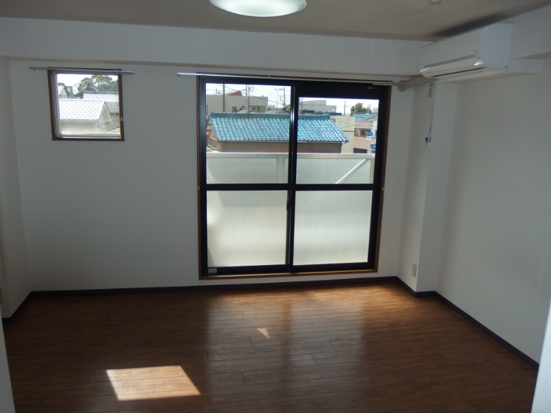 居室・リビング　同型イメージ