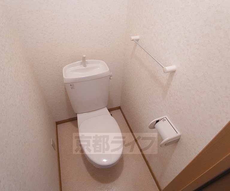 トイレ　清潔感のある洋式トイレ